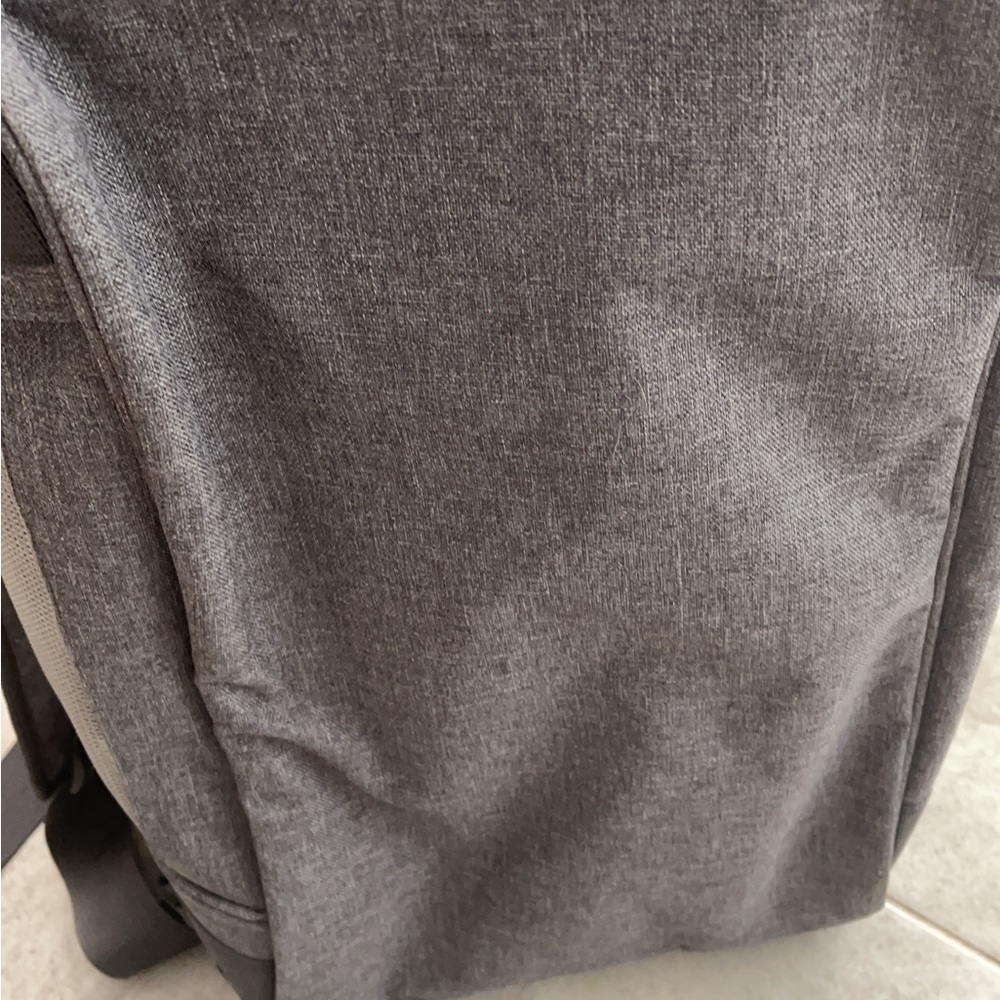 Premium Gray Pet Carrier for Cats - Picture 10 of 10